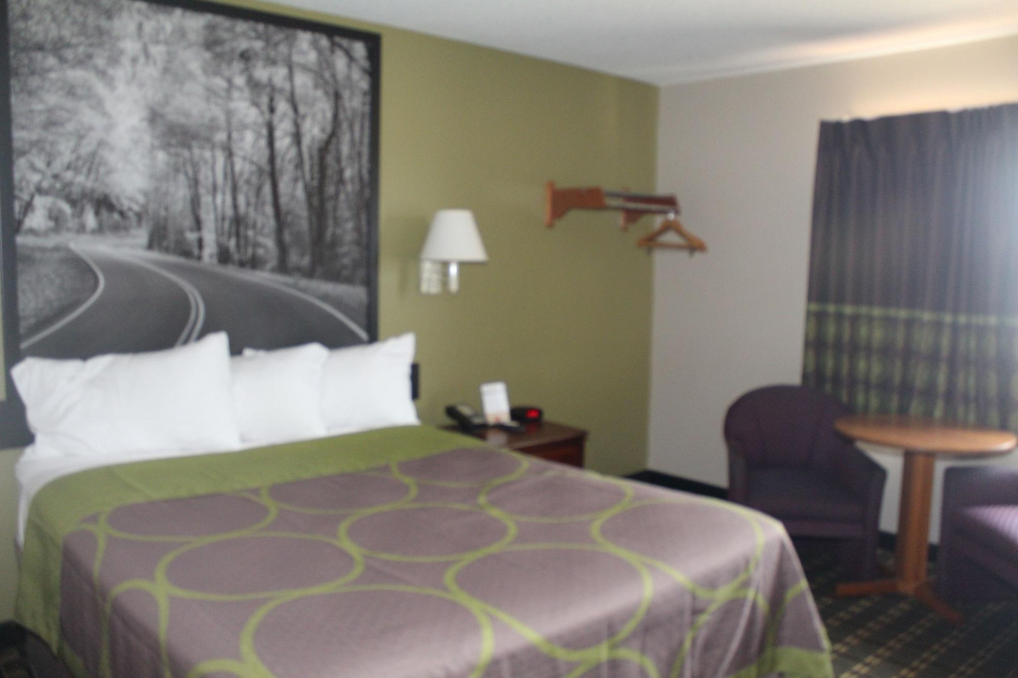 Super 8 By Wyndham Michigan City Extérieur photo